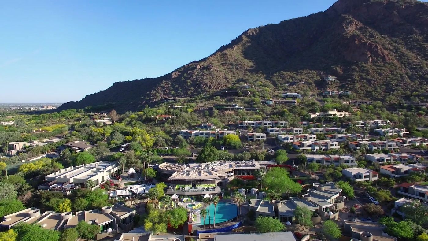 Resort and homes on the slopes of Camelback Mountain in Paradise Valley
