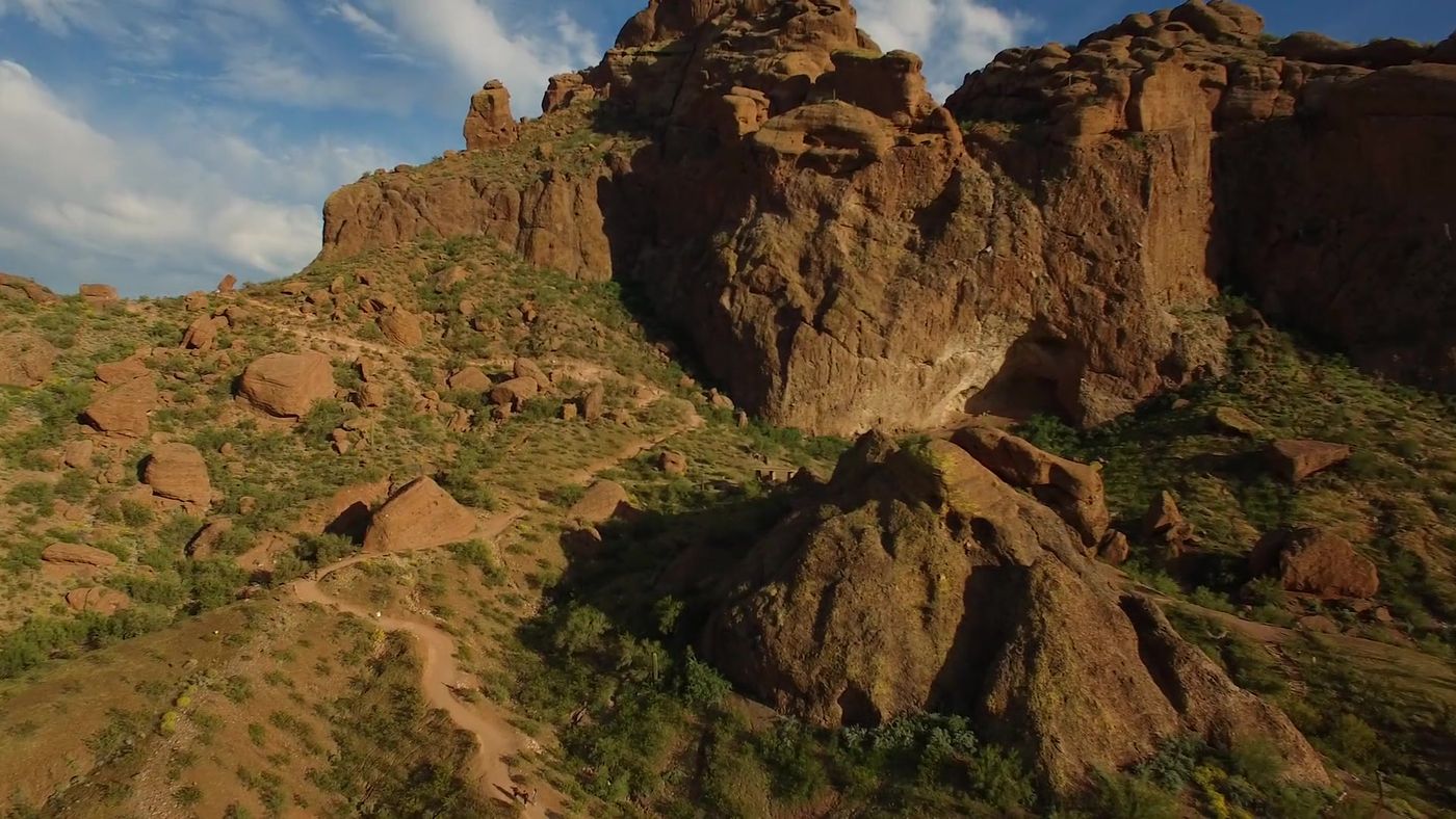 Red rock formations on Camelback Mountain's Echo Canyon trail
