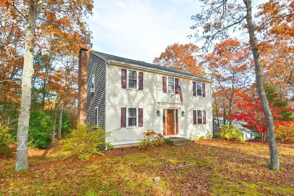 6 Highridge Ln, Sandwich, MA 02563