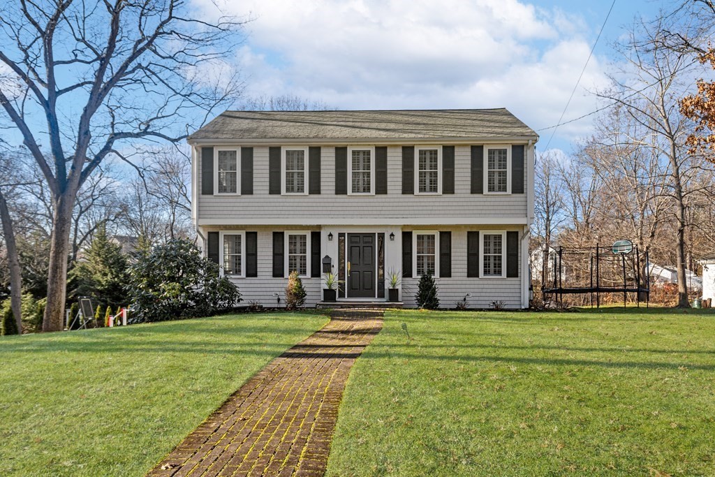 5 Stonegate Lane