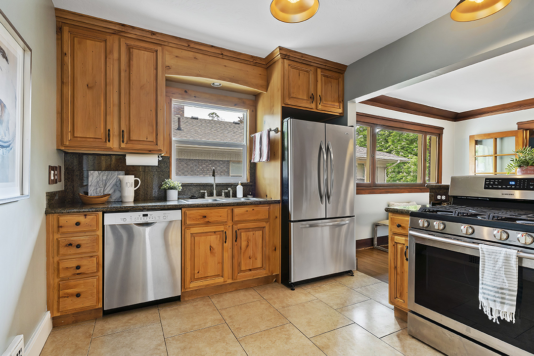 craftsman contemporary design