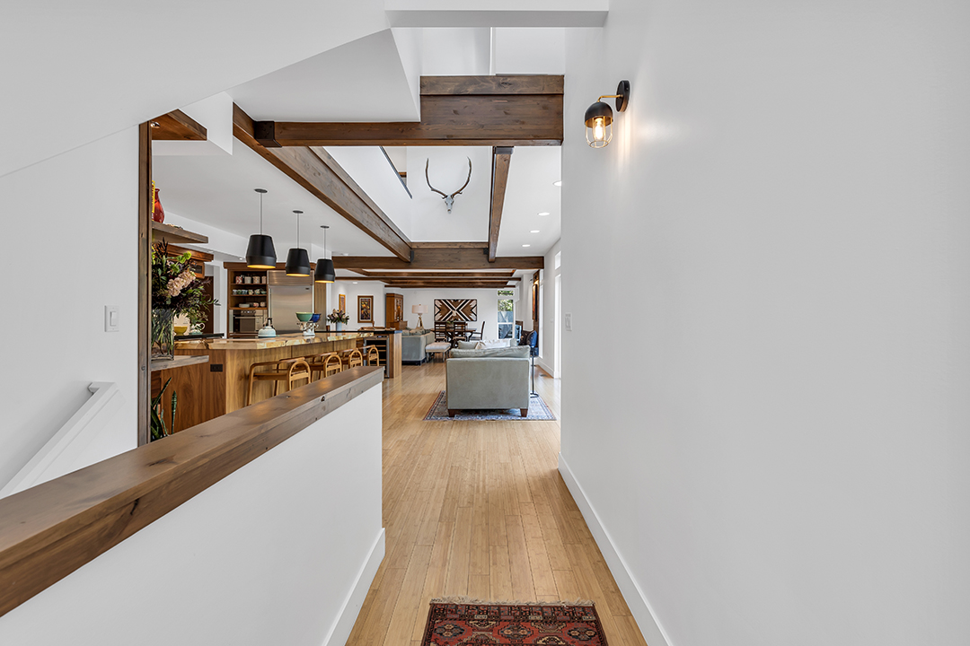 mid century modern homes for sale