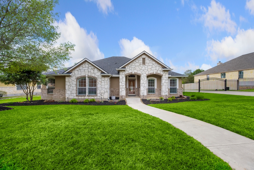 Southern Suburban Living