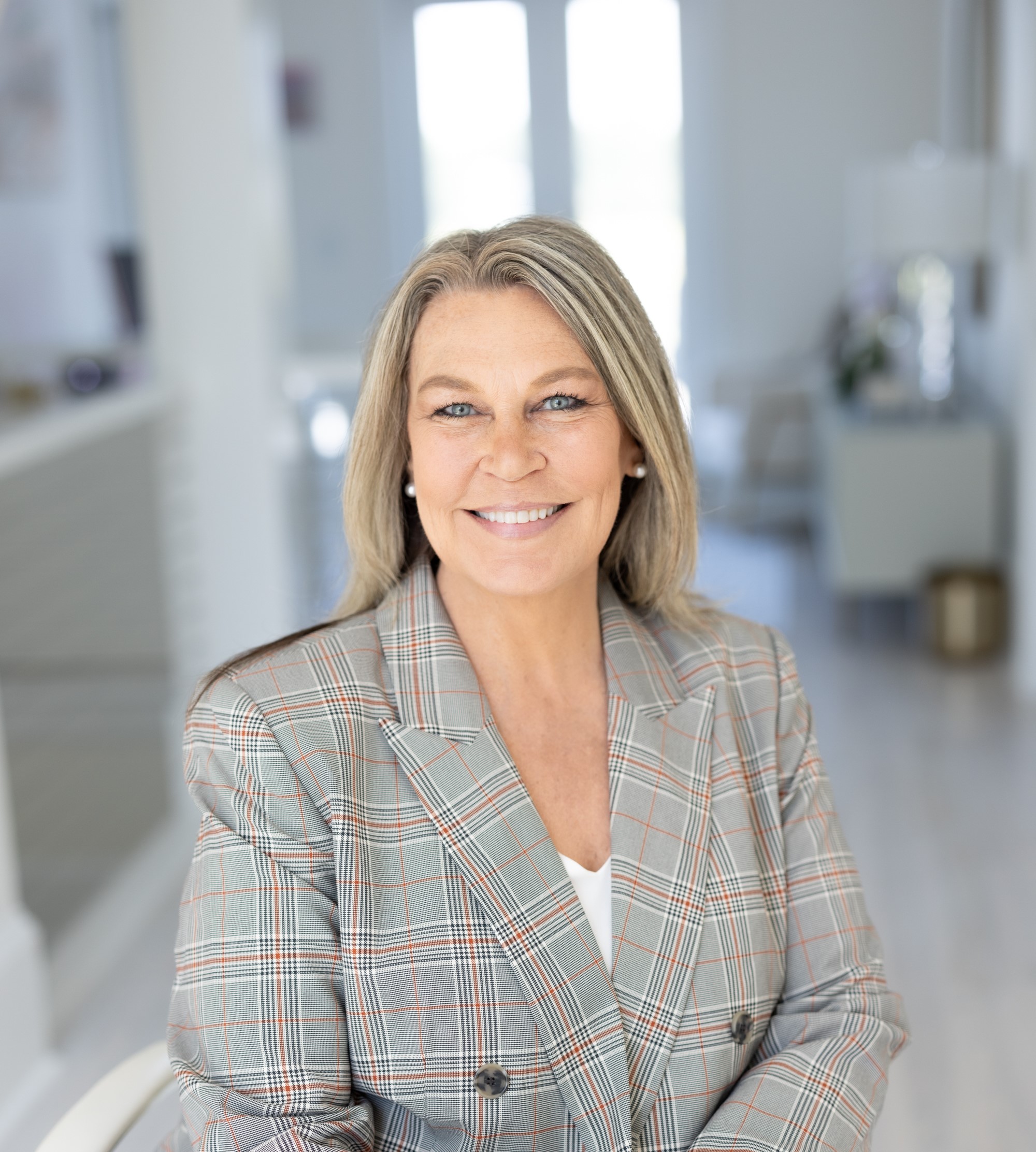 SHERYL SCHOLER